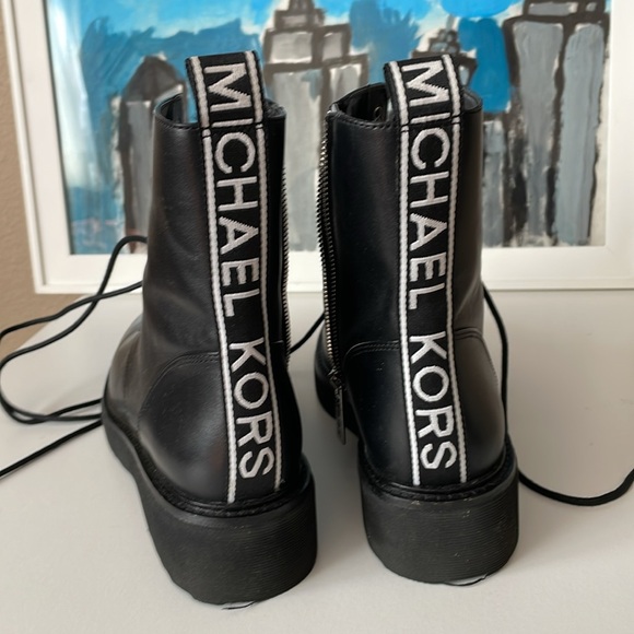 Michael Kors Boots - Picture 3 of 7